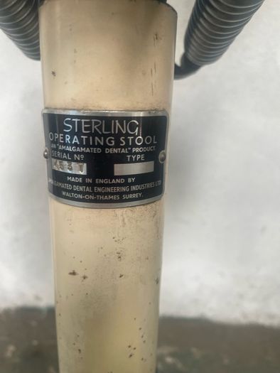 Pagusa Saddle Stool