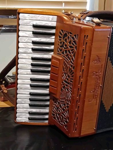 Accordions