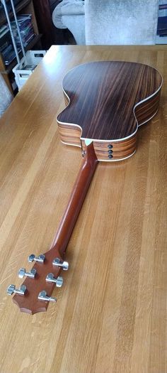 Taylor 214ce left handed guitar