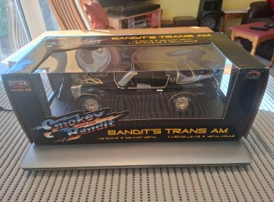 Smokey + The Bandit Trans Am by ERTL - 1/18 - NEW in BOX