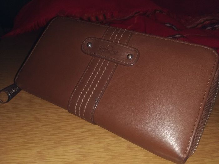 Kipling leather wallet