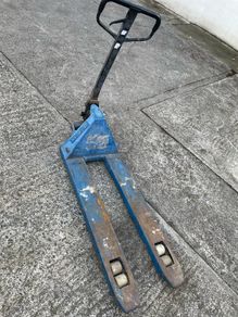 pallet truck