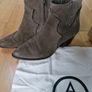 Ash Boots Image 2