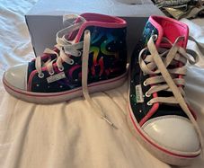 Heelys Size 2