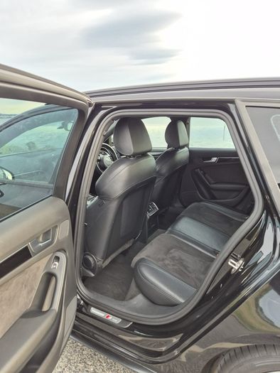 2012 Audi A4 S-Line Black Edition