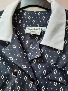 Lovely vintage designer dress with beautiful buttons