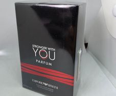 Armani Stronger with you Parfum