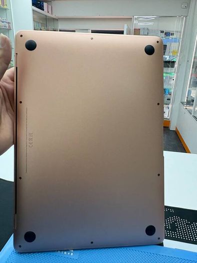 Macbook Air M1 13.3 | 8gb Ram | 256gb Ssd | 189 Cycles