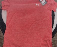 Under Armour Tech Twist Crew Neck T-Shirt XS Coral