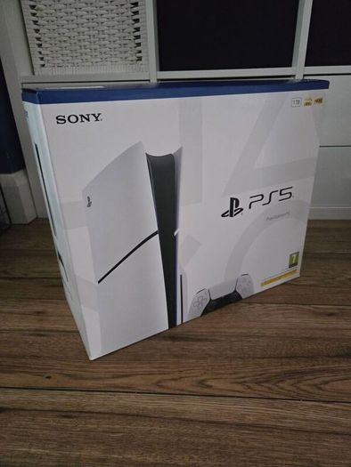 PS5 disc version "box" only