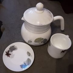 coffee jug and cup's