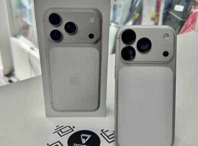 iphone 17 pro  iphone 17 pro