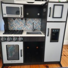 Melissa and Doug Play kitchen and accessories
