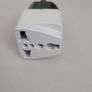 travel adapter Image 3