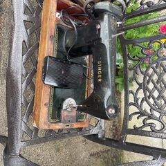 Singer Sewing Machine