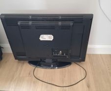 36" Silvercrest TV