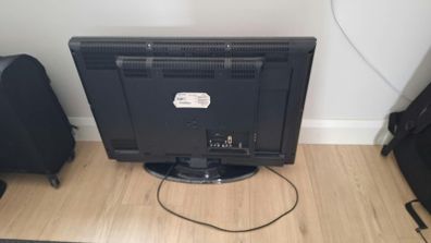 36" Silvercrest TV