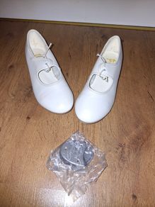 Tie front dance shoes(tap shoes), leather, size 2