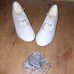 Tie front dance shoes(tap shoes), leather, size 2