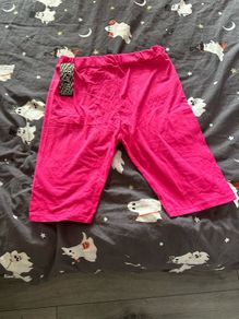pink shorts