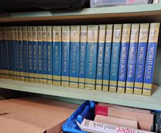 Complete 1968 Vintage World Book Encyclopedia Set - with Rare British Isles & Australasia Supplements