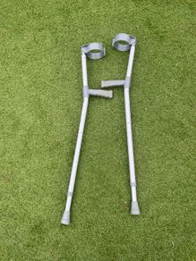 Children's crutches good condition