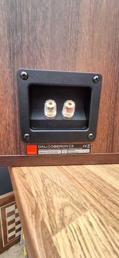 Dali Oberon 3 Speakers