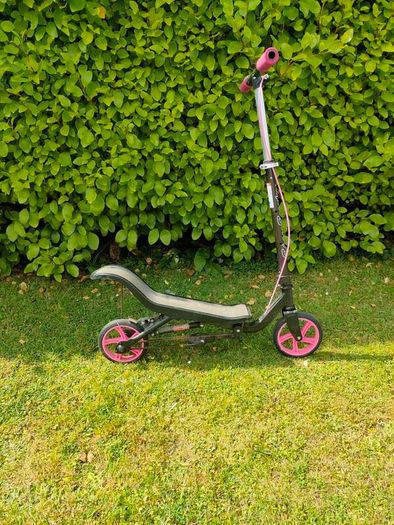Girls scooters