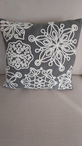 Meadows and Byrne 4 seasonal cushons