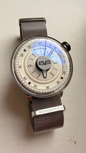 Bomberg BB-01 White & Silver (Quartz)