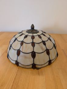 Tiffany-style ceiling lampshade