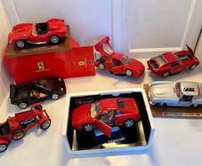 Diecast Collection: 1:18 Vintage Model Cars (Bburago)