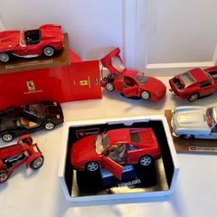 Diecast Collection: 1:18 Vintage Model Cars (Bburago)