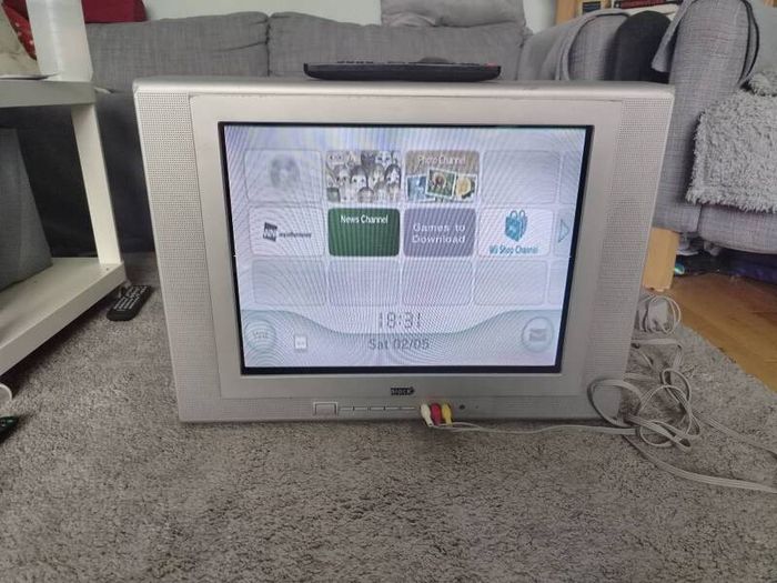 21" Crt TV thompson