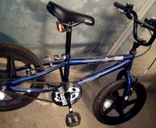 Halfords X-Rated Shockwave 16 inch kids BMX bike