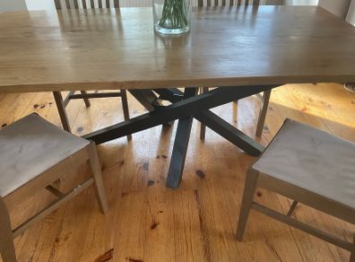 Solid oak rectangular dining table & four chairs