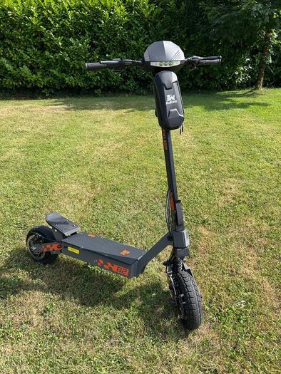 KuKirin G2 Electric Scooter