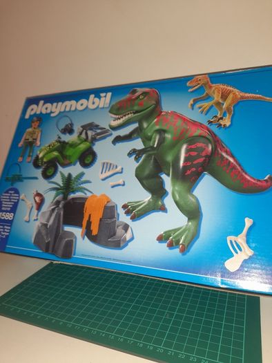 Playmobil Dinos Set (71588)  Brand New 25e