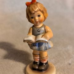 Vintage Goebel Figurine