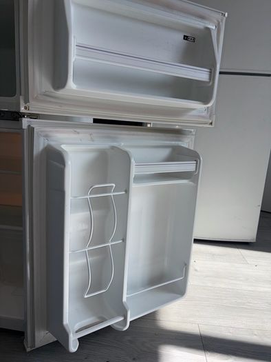 under counter fridge
