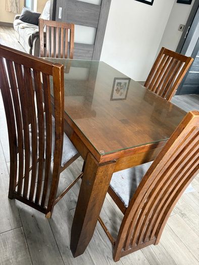 kitchen table