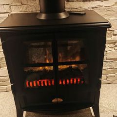 electric stove same as new looks like a real fire fab