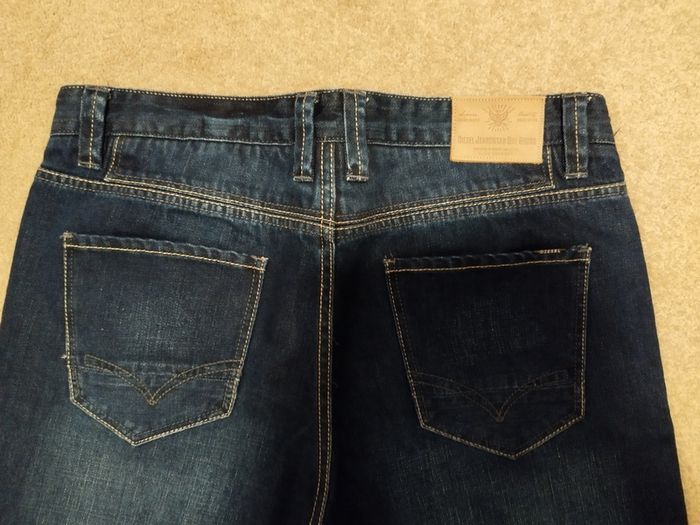 1 x Relaxed Bootcut Diesel Jeans 34/34