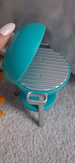 Barbie doll wooden furniture patio set