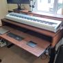 Studio desk with adjustable legs Image 3