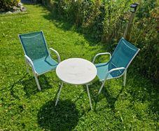 kids picnic table