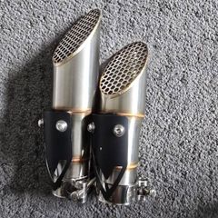 Exhaust pipe tips
