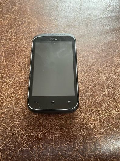 HTC desire C mobile phone