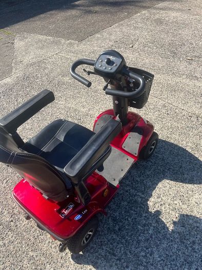Mobility scooter