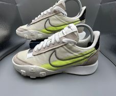 Nike Trainers Womens Size UK 5 EU 38.5 Waffle Racer 2X Summit White Volt Shoes